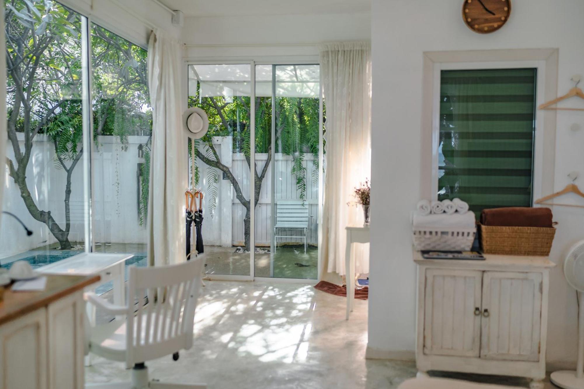 Green Gallery Beach Boutique Hotel Hua Hin Exterior foto